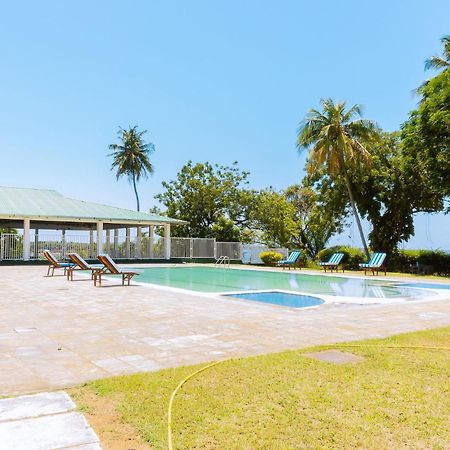 Mkonge Hotel Tanga Esterno foto